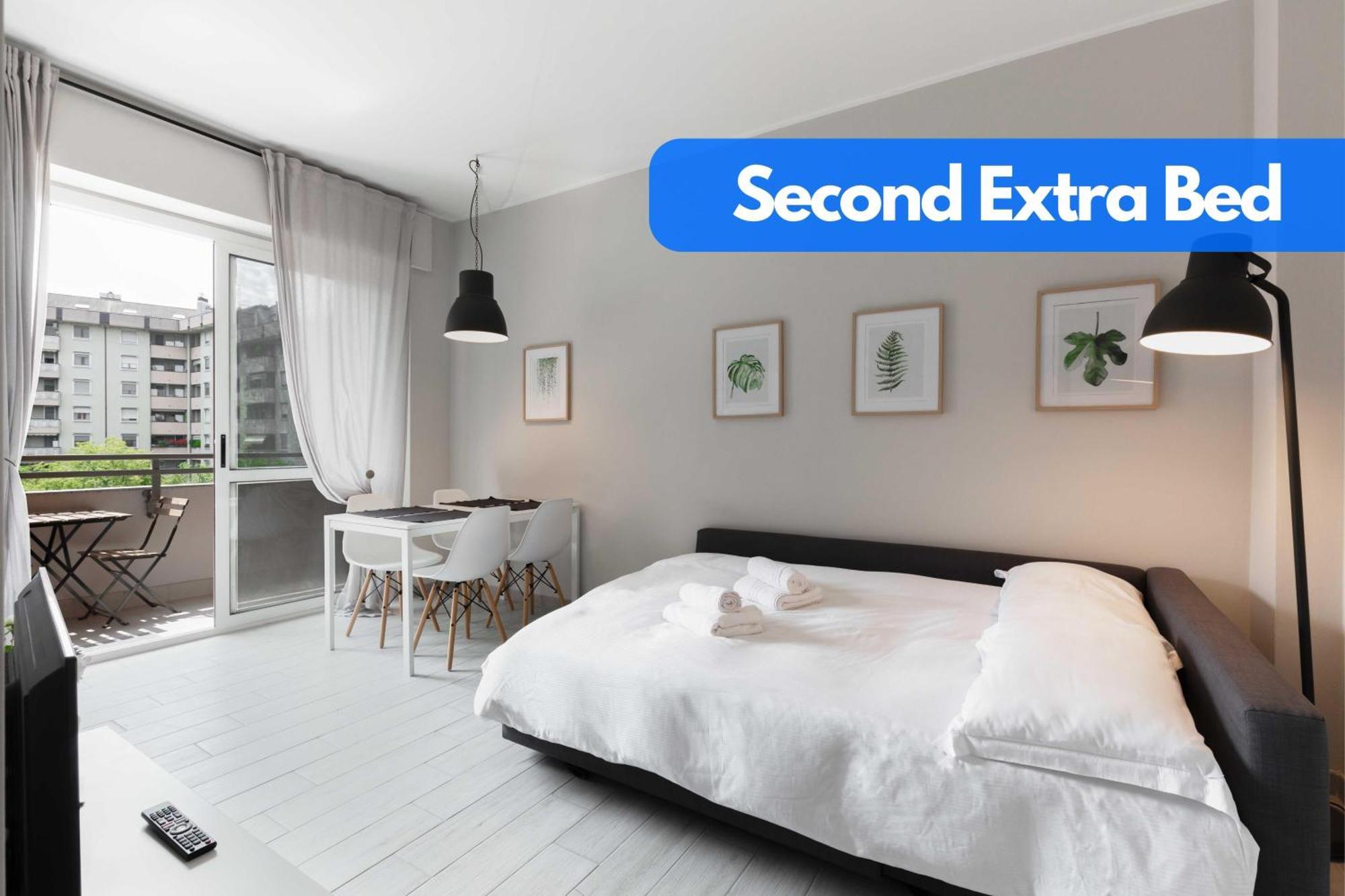 The Green House - Private Parking And Balcony Apartment